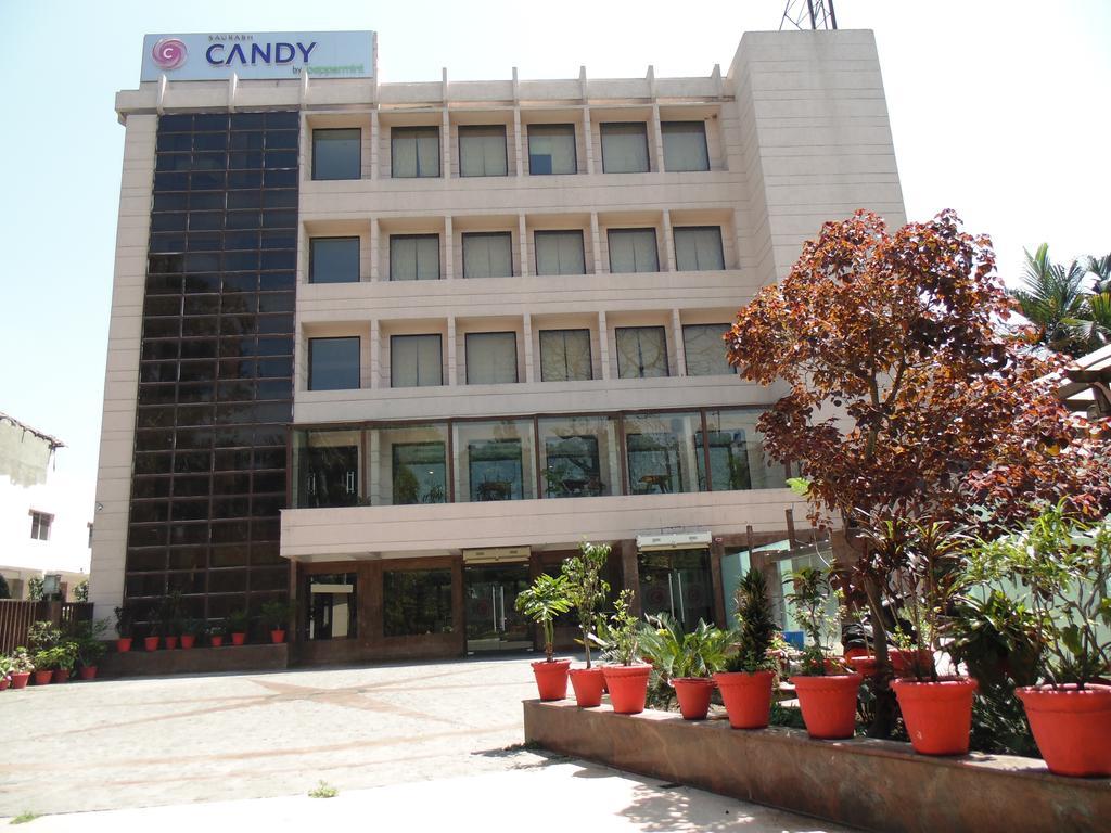 Hotel Saurabh Candy By Peppermint Haldwāni Eksteriør billede